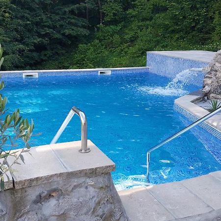 Kuca Za Odmor "Neralic" Villa Йосипдол Екстериор снимка