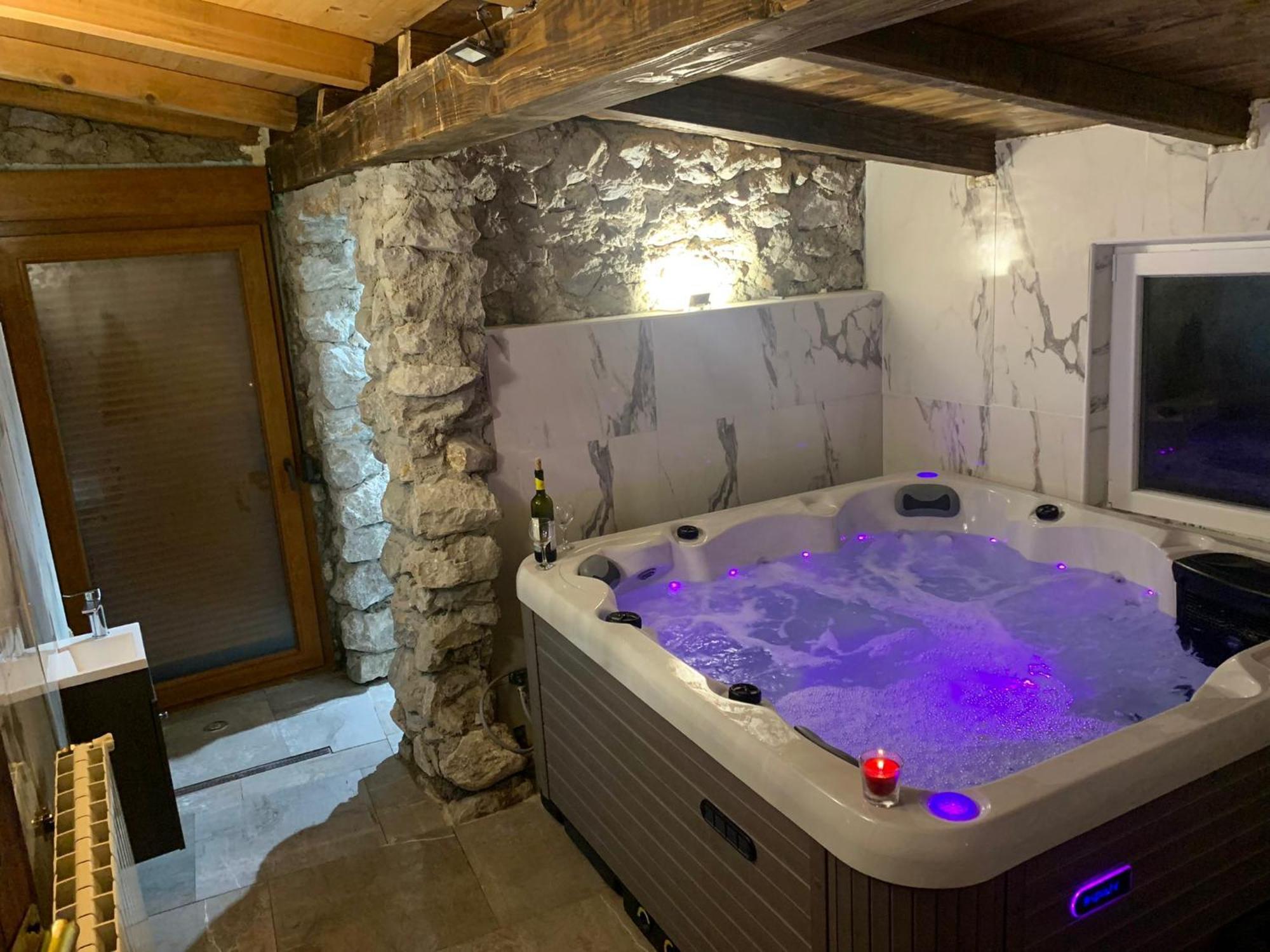 Kuca Za Odmor "Neralic" Villa Йосипдол Екстериор снимка